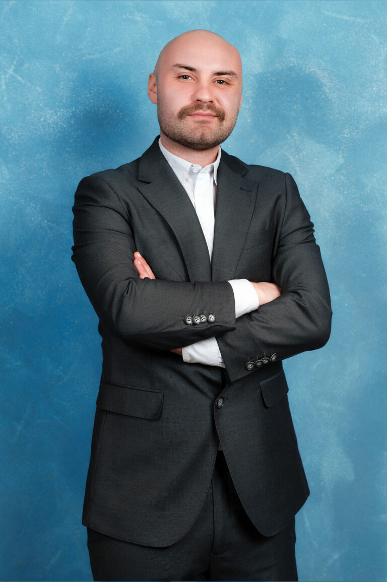 Matteo Cancellieri 
Tecnico certificazioni ISO ed ESG, con esperienza nella sostenibilità. Attivo anche nella consulenza e formazione HACCP.